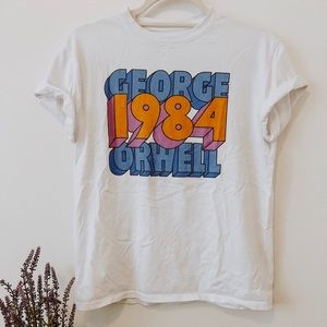 Brandy Melville band tee